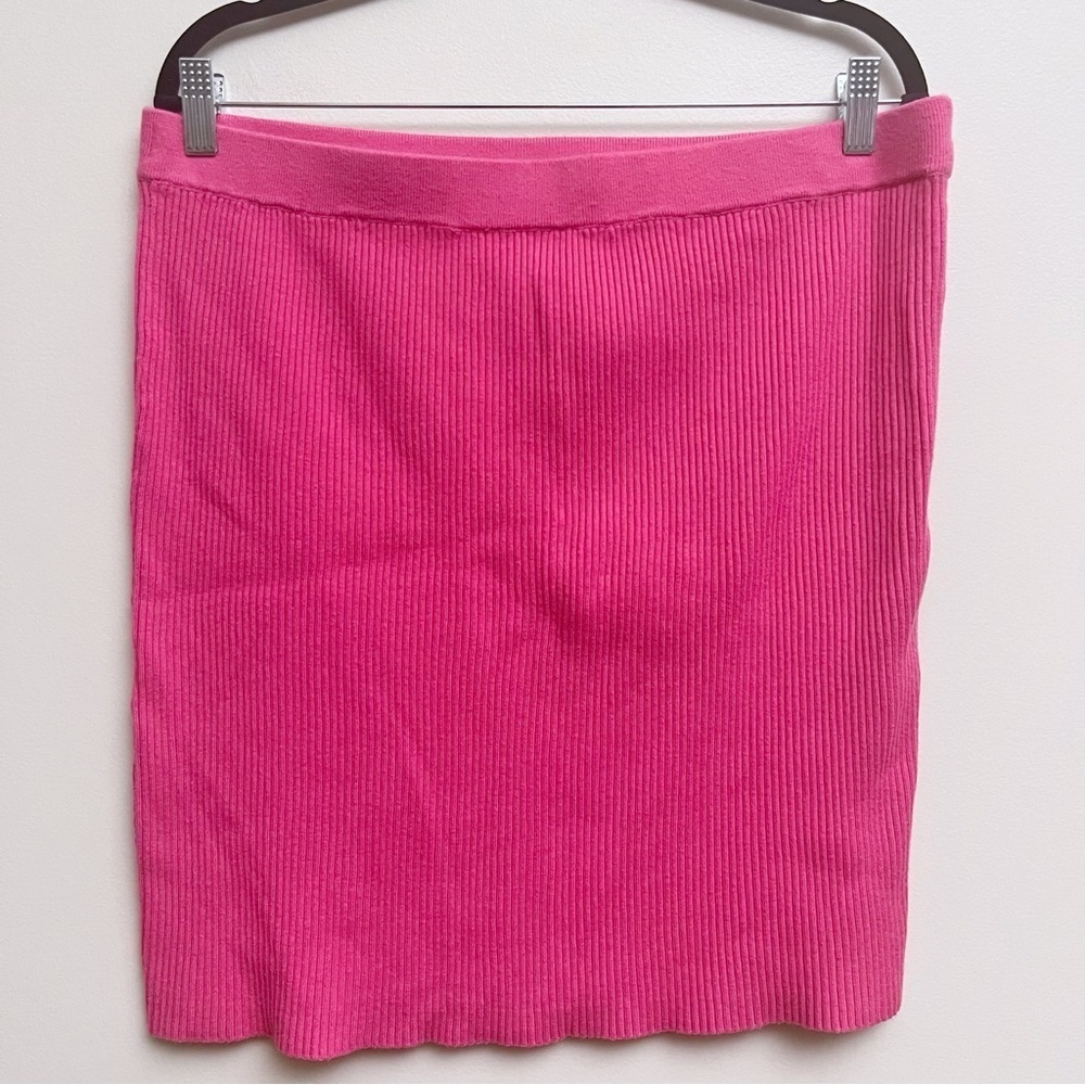 Old Navy Women’s XL Hot Pink High Waisted Ribbed Sweater Mini Skirt